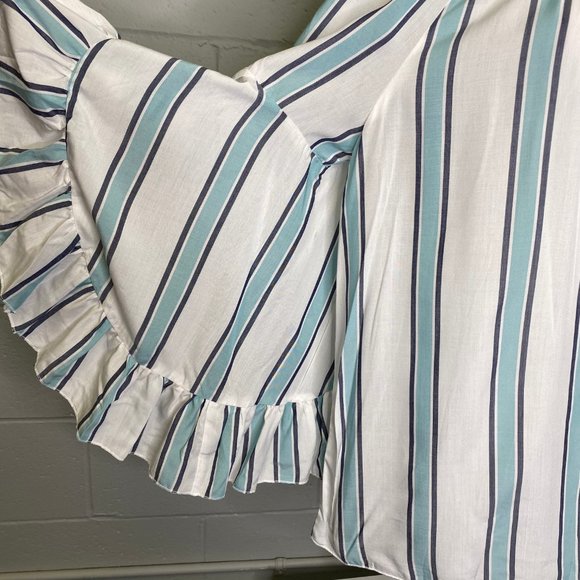 NWT Fever Blue & White Striped Off Shoulder Top - Picture 4 of 7